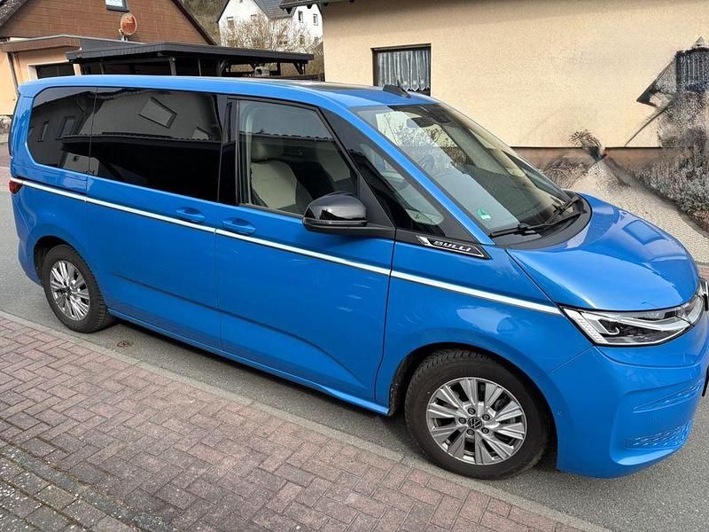 Gebraucht VW Multivan Style 204 PS (150 kW) 2024 Blau Van