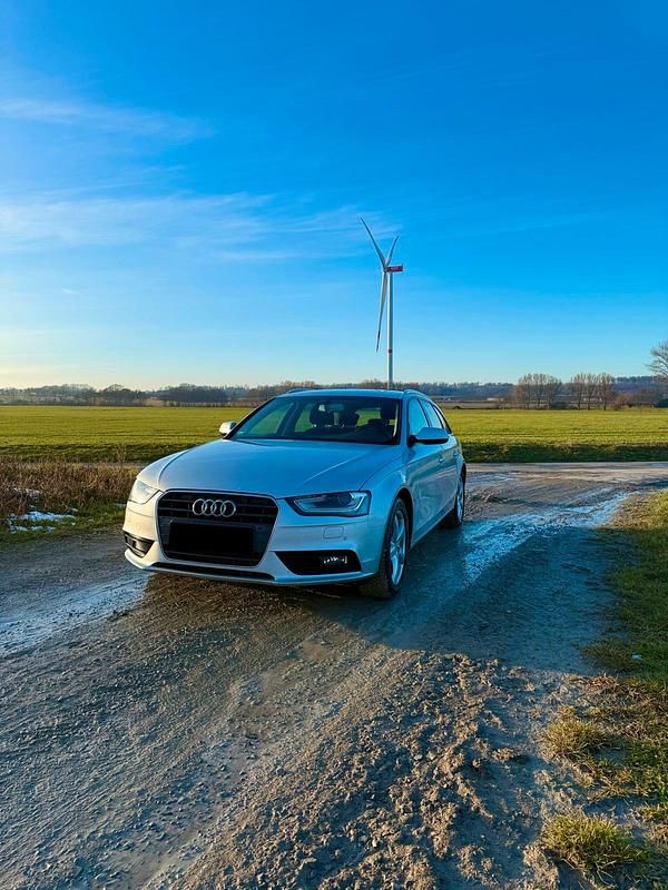 Gebraucht Audi A4 177 PS (130 kW) 2012 Silber Kombi