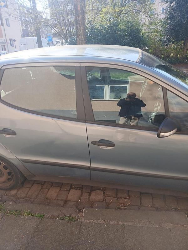 Gebraucht Mercedes A170 98 PS (72 kW) 2004 Blau Limousine