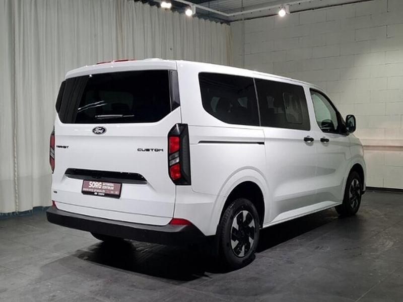 Neu Ford Transit Custom Trend 233 PS (171 kW) 2026 Weiß, frozen white Kombi