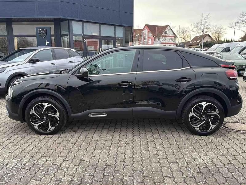 Gebraucht Citroën C4 PureTech 131 PS (96 kW) 2023 Lackierung schwarz perla nera/typ aussenverkleidung metalliclackierung SUV
