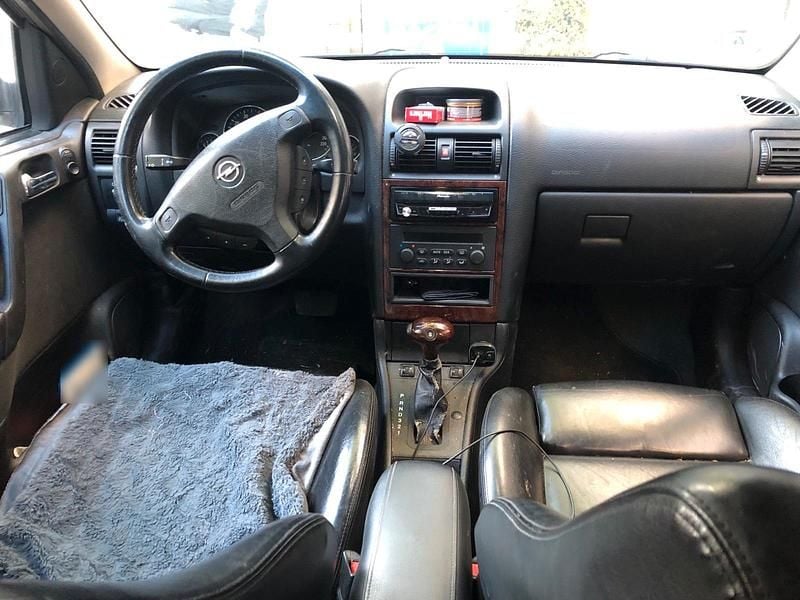 Gebraucht Opel Astra 101 PS (74 kW) 2002 Silber Kombi