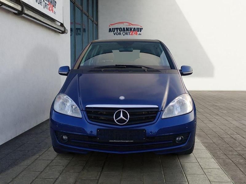 Gebraucht Mercedes A160 82 PS (60 kW) 2012 Farbe: sonstige Limousine