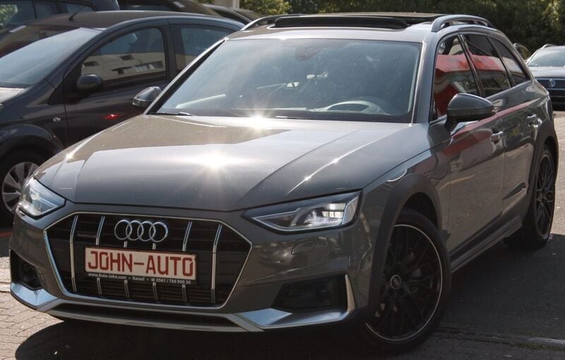 Quantumgrau Gebraucht 2021 Audi A4 Allroad Sport Kombi | 26.900 € - Bild 1/4