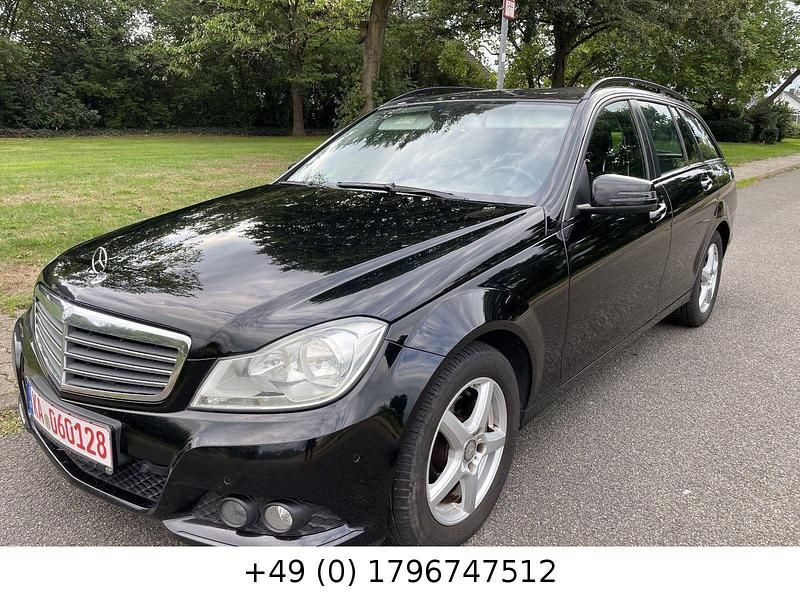 Schwarz Gebraucht 2013 Mercedes C220 Kombi | 5.800 € (Fairer Preis) - Bild 1/4