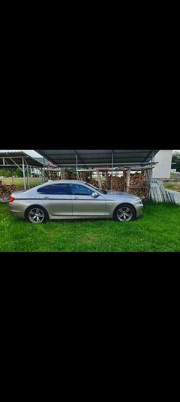 Gebraucht 2011 BMW 528 Kombi | 9.900 € - Bild 1/4