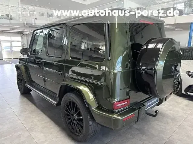 Gebraucht Mercedes G500 Exclusive 421 PS (309 kW) 2023 Grün SUV