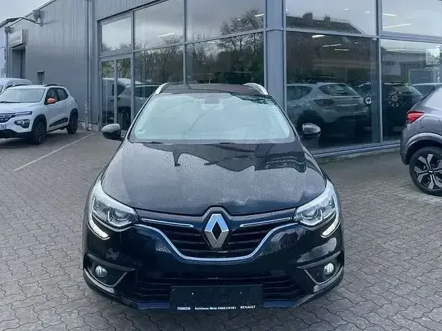 Gebraucht Renault Mégane IV Business 132 PS (97 kW) 2017 Schwarz Limousine