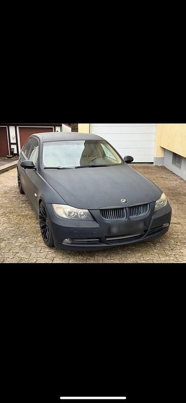Gebraucht BMW 325 218 PS (160 kW) 2005 Schwarz Limousine