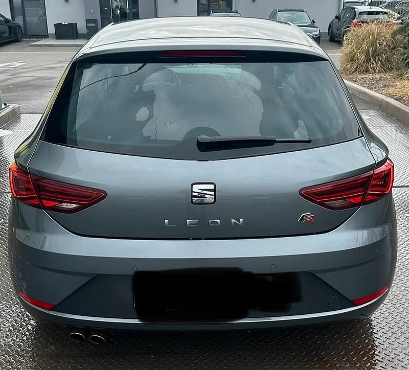Gebraucht Seat Leon FR 179 PS (131 kW) 2017 Grau Kombi