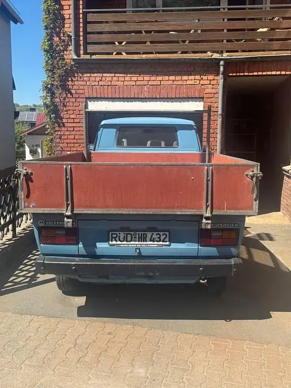 Second-hand VW T3 77 CP (56 kW) 1989 Albastru Van