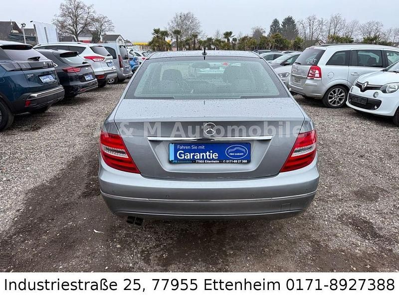 Gebraucht Mercedes C180 156 PS (114 kW) 2011 Silber Limousine