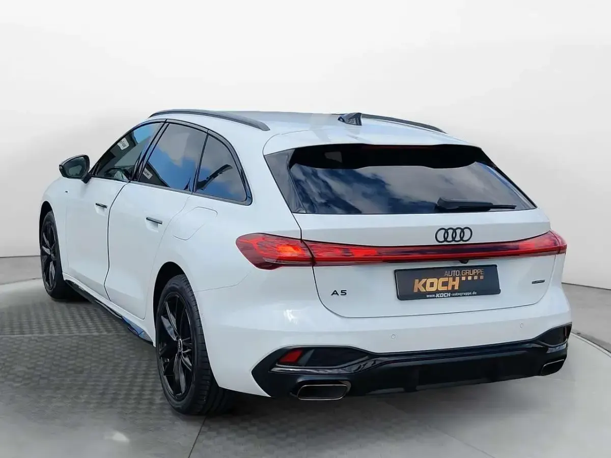 Neu Audi A5 Sport 367 PS (269 kW) 2026 Weiß Kombi