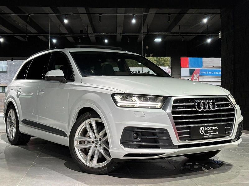 Weiß Gebraucht 2015 Audi Q7 S-Line SUV | 32.999 € - Bild 1/4
