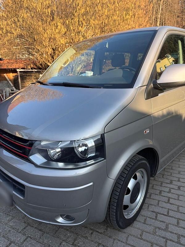 Gebraucht VW T5 Comfortline 140 PS (102 kW) 2014 Beige Van