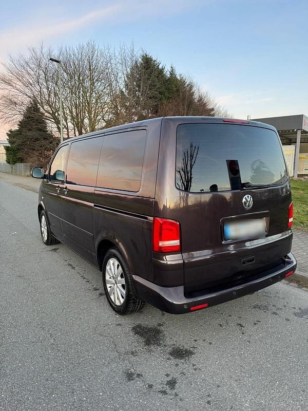 Second-hand VW T5 103 CP (75 kW) 2011 Maro Van