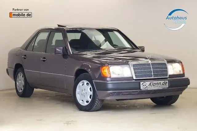 Gebraucht Mercedes 300 179 PS (131 kW) 1993 Limousine