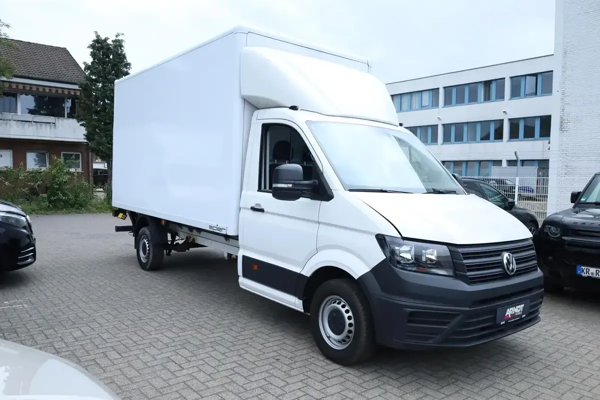 Gebraucht VW Crafter 177 PS (130 kW) 2024 Candyweiß Van