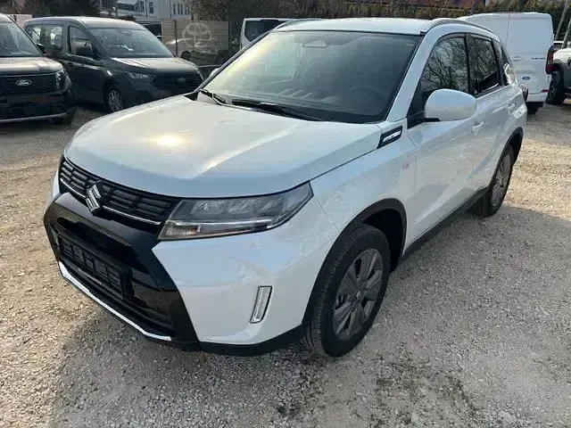 Neu Suzuki Vitara Comfort 129 PS (94 kW) 2025 Weiß SUV