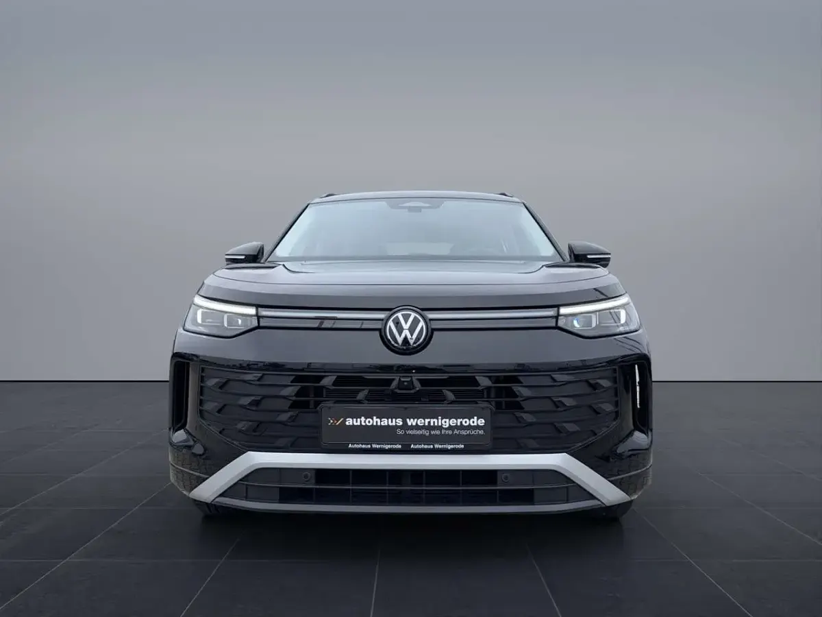Gebraucht VW Tayron Life 193 PS (141 kW) 2025 Schwarz SUV