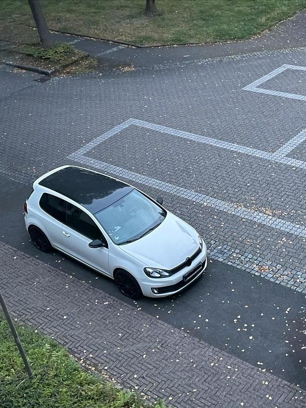 Gebraucht VW Golf VI GTI 211 PS (155 kW) 2011 Weiß Kleinwagen