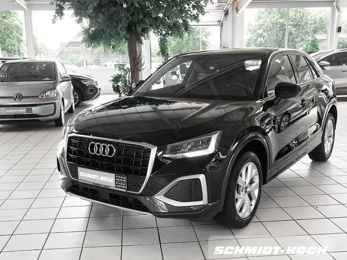 Gebraucht Audi Q2 Advanced 150 PS (110 kW) 2021 Mythosschwarz (schwarz) SUV