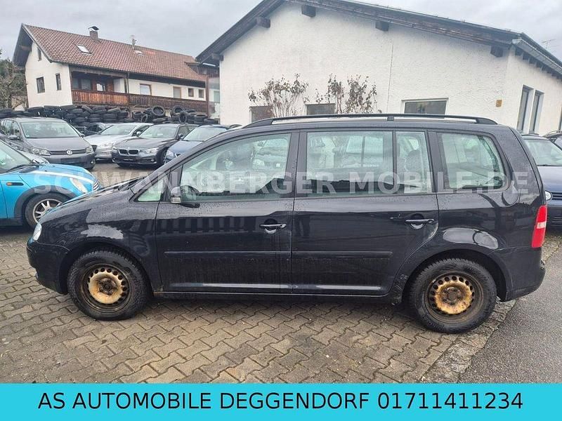 Gebraucht VW Touran Trendline 105 PS (77 kW) 2004 Schwarz Van / Kleinbus