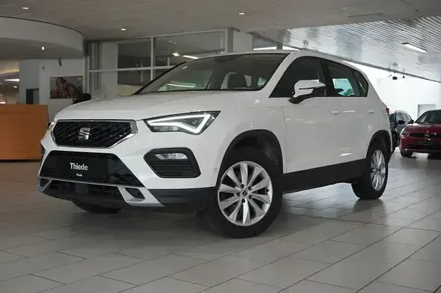 Usado Seat Ateca 4Drive 150 CV (110 kW) 2022 Blanco SUV