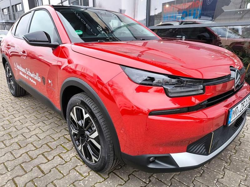 Neu Citroën C4 X 136 PS (100 kW) 2026 Rot SUV