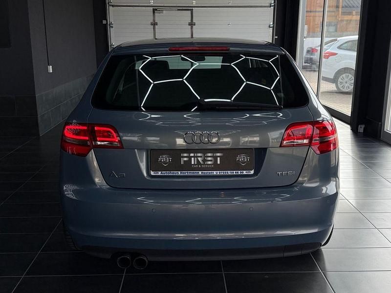 Gebraucht Audi A3 Sport 160 PS (117 kW) 2012 Blau Kleinwagen