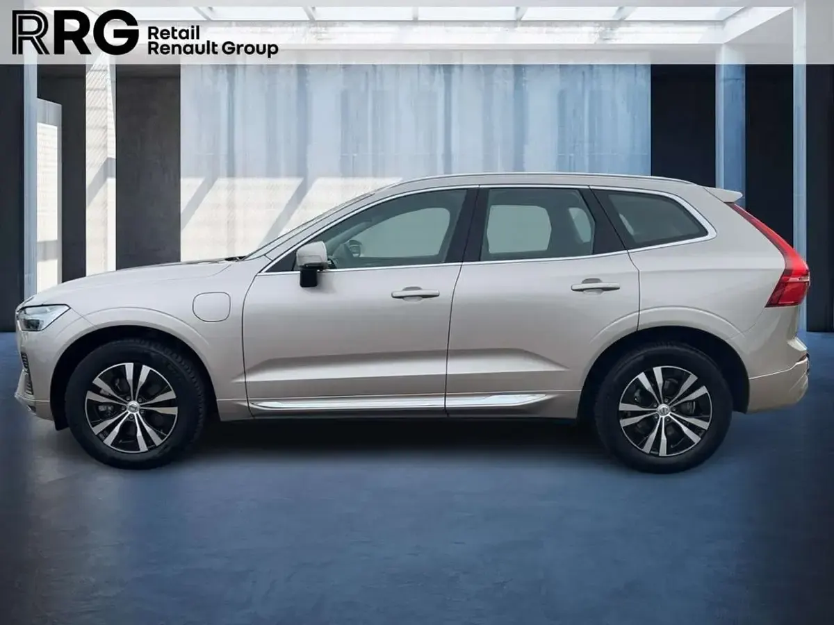 Gebraucht Volvo XC60 Inscription 253 PS (186 kW) 2023 Bright dusk / metallic SUV