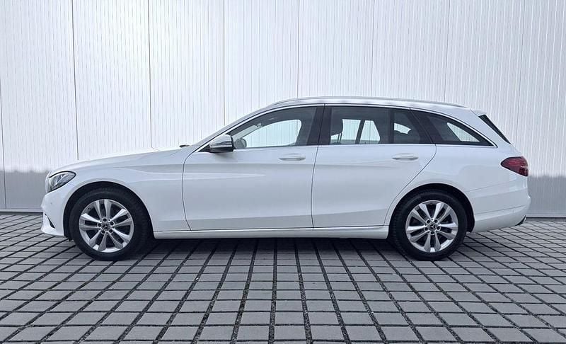 Gebraucht Mercedes C200 184 PS (135 kW) 2019 Weiß Kombi