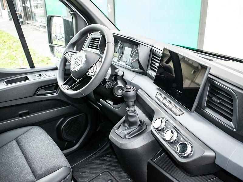 Neu Nissan Interstar N-Connecta 150 PS (110 kW) 2025 Mineral white Van