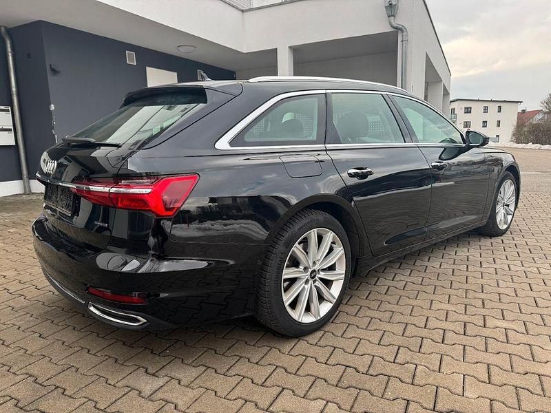 Schwarz Gebraucht 2021 Audi A6 Design Kombi | 25.900 € (Teuer) - Bild 1/4