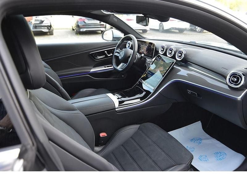 Gebraucht Mercedes CLE200 Advanced Plus 204 PS (150 kW) 2025 Hightechsilber metallic Coupé