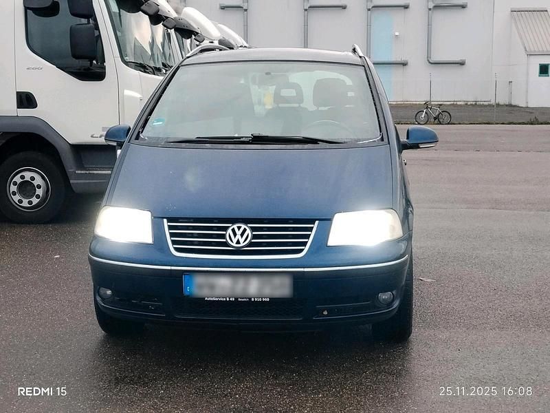Blau Gebraucht 2008 VW Sharan Van / Kleinbus | 2.450 € (Guter Preis) - Bild 1/4
