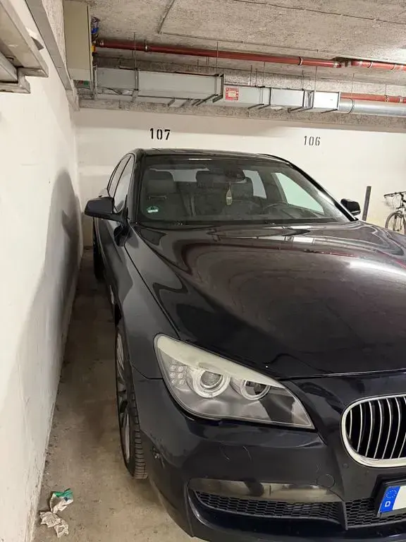 Gebraucht BMW 740 Performance 313 PS (230 kW) 2012 Schwarz Limousine