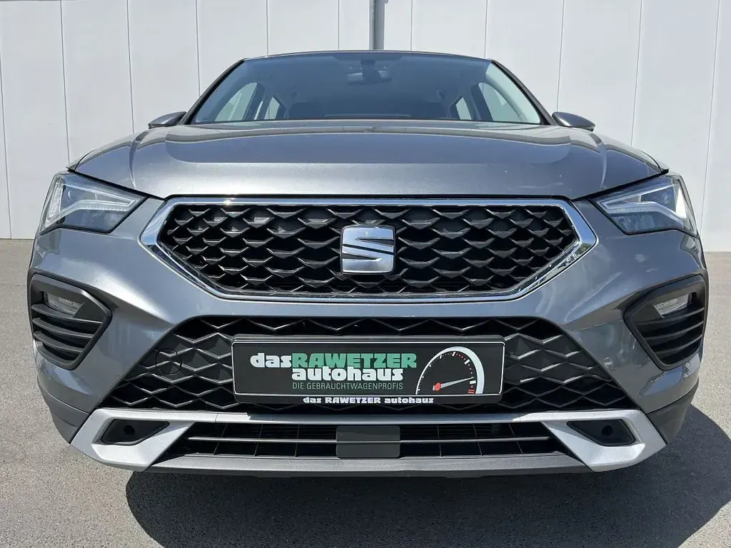 Gebraucht Seat Ateca Style 150 PS (110 kW) 2023 Grau SUV