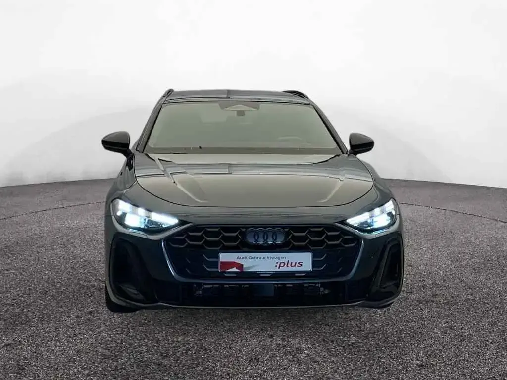 Gebraucht Audi A5 S-Line 299 PS (219 kW) 2025 Daytonagrau perleffekt Kombi