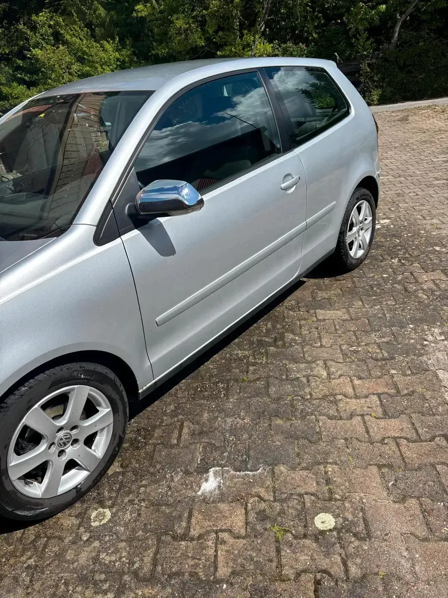 Usata VW Polo 101 CV (74 kW) 2005 Argento Utilitaria