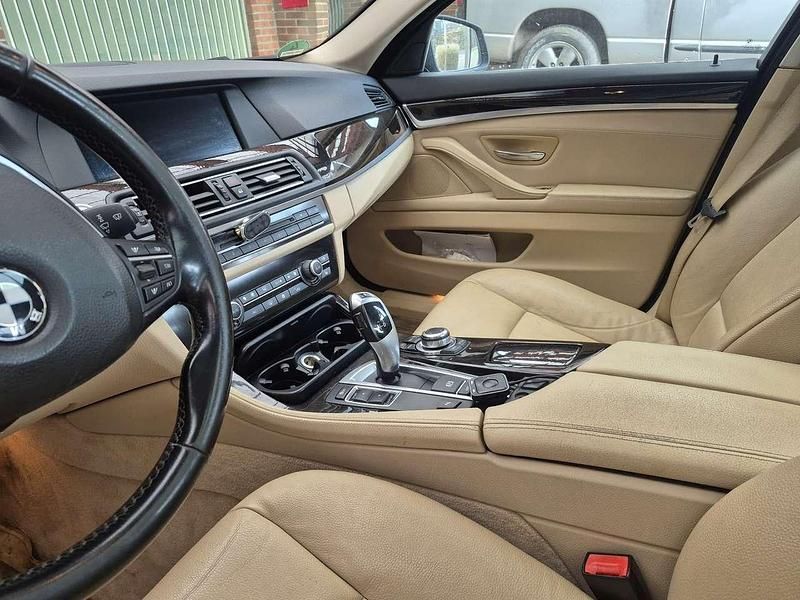 Gebraucht BMW 525 204 PS (150 kW) 2010 Schwarz Limousine