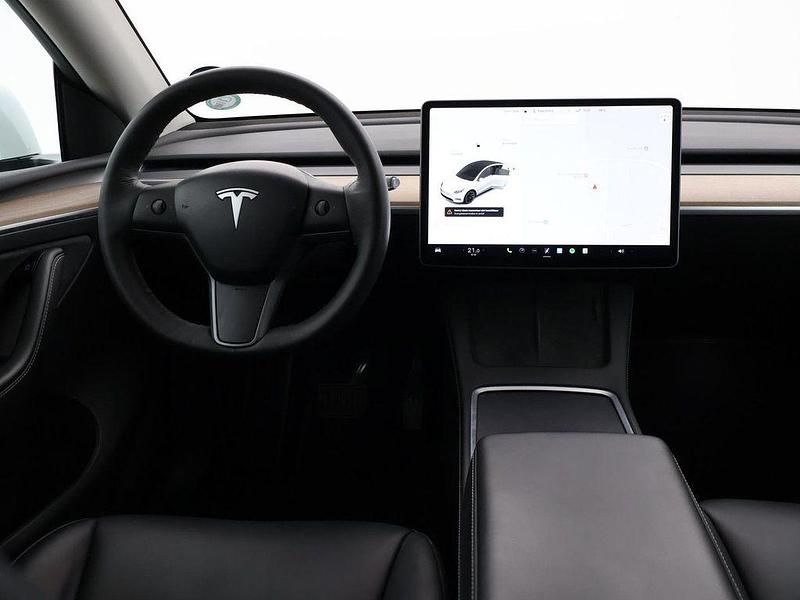 Gebraucht Tesla Model Y Long Range AWD 258 kW (351 PS) 2021 Weiß SUV