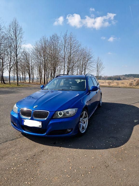 Gebraucht BMW 325 Performance 197 PS (144 kW) 2008 Blau Kombi