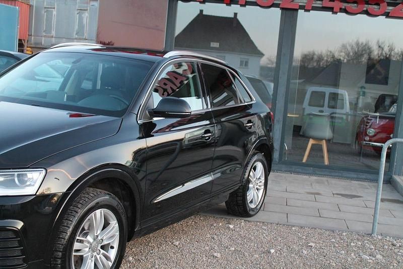 Gebraucht Audi Q3 Sport 179 PS (131 kW) 2017 Schwarz SUV