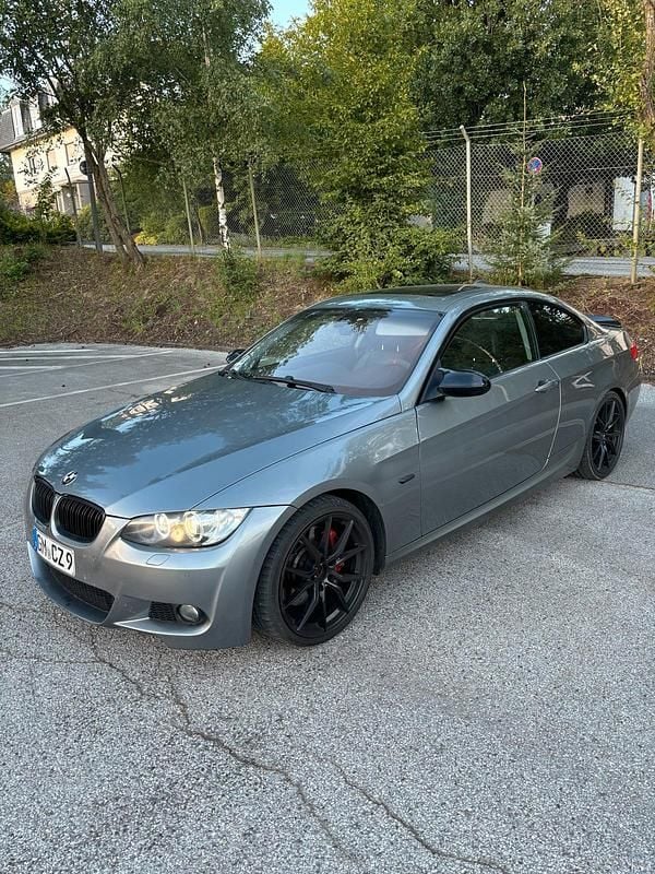 Gebraucht BMW 335 306 PS (225 kW) 2006 Grau Coupé