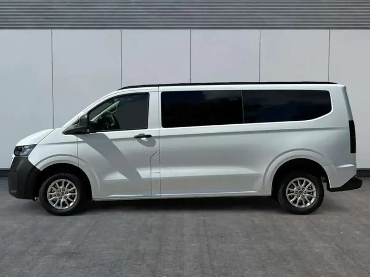 Neu VW Caravelle 170 PS (125 kW) 2026 Clear white Van