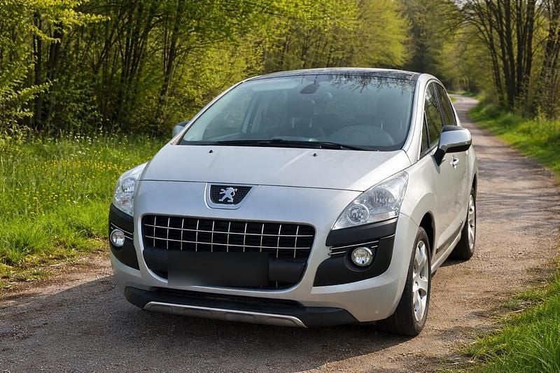 Gebraucht Peugeot 3008 156 PS (114 kW) 2012 Grau Kombi