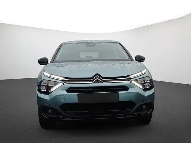 Gebraucht Citroën C4 Feel 131 PS (96 kW) 2023 Blau Limousine
