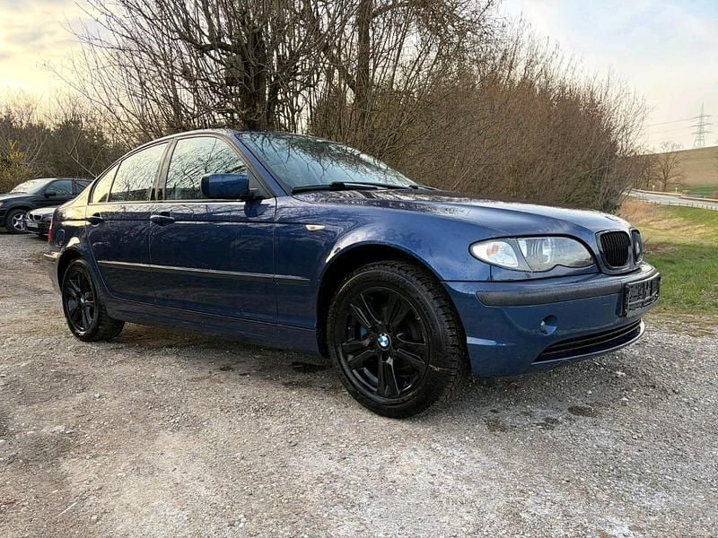 Gebraucht BMW 316 116 PS (85 kW) 2004 Blau Limousine