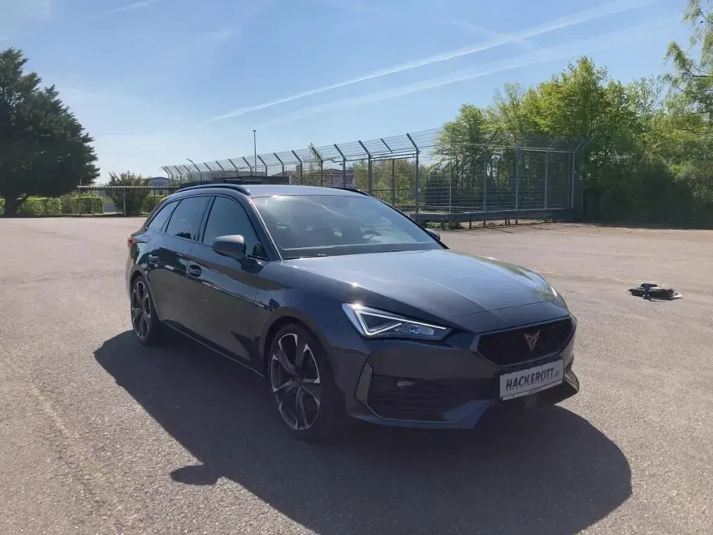 Occasion Cupra Leon VZ 245 ch (180 kW) 2024 Gris Berline